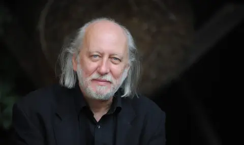 Унгарски писател е новият носител на Нобеловата награда за литература за 2025 г. - 1