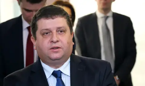 Васил Големански: Липсата на финансова грамотност сред българите е в основата на проблемите с бързите кредити - 1