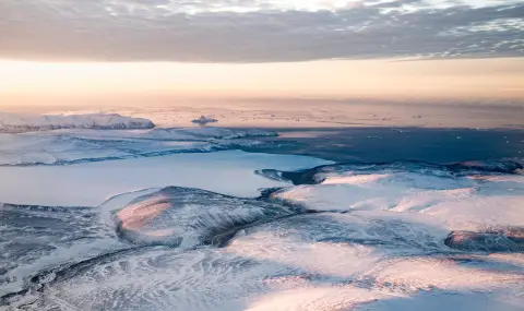 Abandoned Cold War City Discovered Beneath Greenland's Ice  - 1