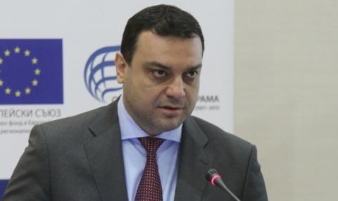 Възобновяват концесията на летище София - 1