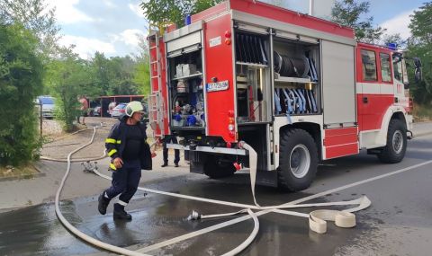 Софийската пожарна служба ще покаже уменията си - 1