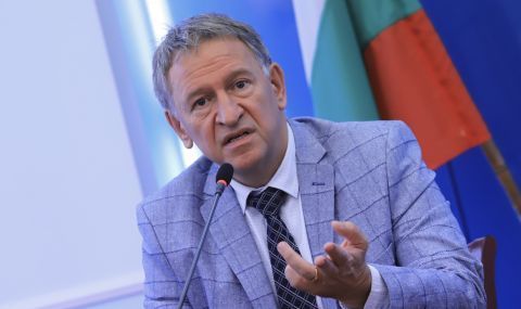 Стойчо Кацаров: Не ми се налага да лъжа, за разлика от ГЕРБ - 1