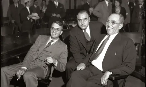 Capone on trial: The smile that disappeared in prison - 1