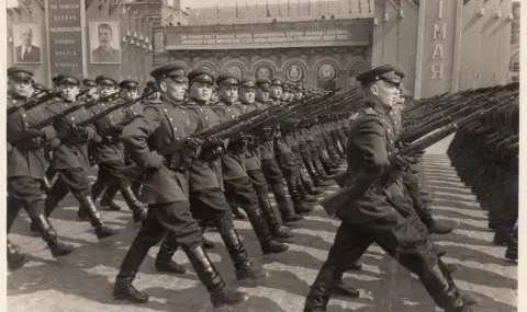 June 11, 1937 Beginning of the Red Terror! Stalin shoots 8 marshals of his own army  - 1