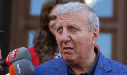 Проф. Александър Томов: Трите власти у нас са в паралелна криза - 1