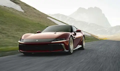 Ferrari 12Cilindri Manuale дебютира с механична скоростна кутия и V12… или поне частично - 1