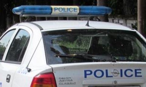 Крадец на коли припадна при преследване с полицията в София - 1