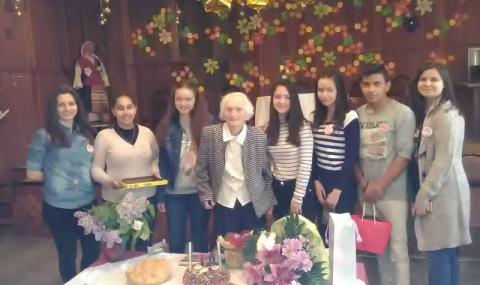 В Берковица отпразнуваха 100-годишния юбилей на бивша учителка - 1