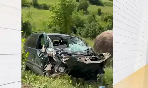 15-годишният, загинал при катастрофа в Ловешко: Успал се за училищния автобус и взел колата на баща си