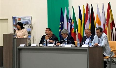 Петкова: Има консенсус за запазване на енергийните мощности в "Марица-изток" - 1