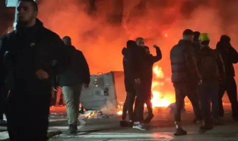 14 people charged with hooliganism after the protest in downtown Sofia  - 1