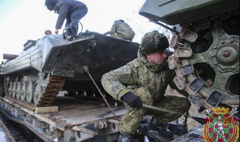 Русия продължава да изпраща войски към Украйна - 1