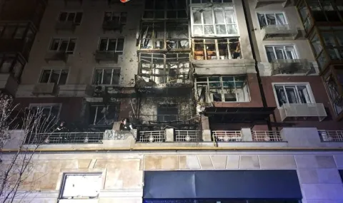 Russian drone sets fire to multi-storey building in Uman, five injured - 1