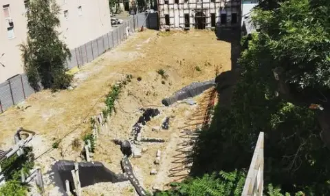 Илиян Василев: Призовавам Столична община да направи постъпки за възстановяване на целия Амфитеатър - 1