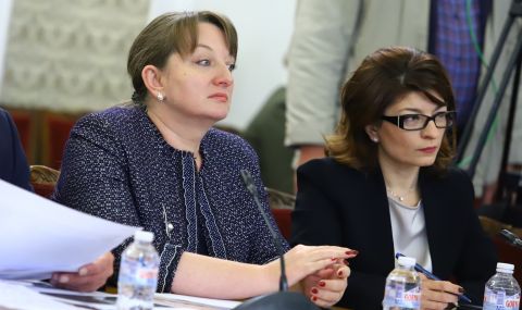 Атанасова към ДБ. С вас нямаме червени линии и вече демонстрираме мнозинства по важните теми - 1
