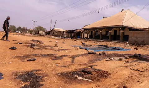 Кървав троен атентат в Нигерия: десетки жертви и ранени в Майдугури - 1