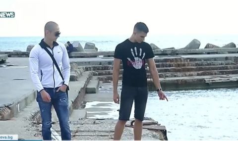 19-годишни момчета спасиха жена от удавяне край Варна (ВИДЕО) - 1