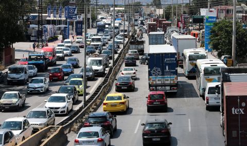 Гърция въвежда ниски скорости в населените места - 1