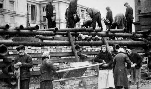 85 години от Блокадата на Ленинград: Началото - 1