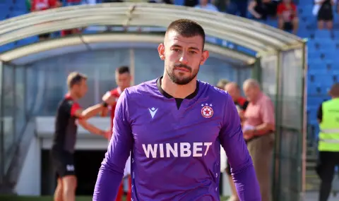 Скандал разтресе ЦСКА: Вратар обвинен в шпионаж за Черно море - 1