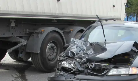 Serious accident in Greece with a truck driven by a Bulgarian  - 1