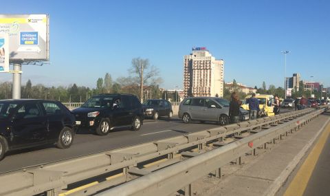 Верижна катастрофа на „Цариградско шосе“ - 1