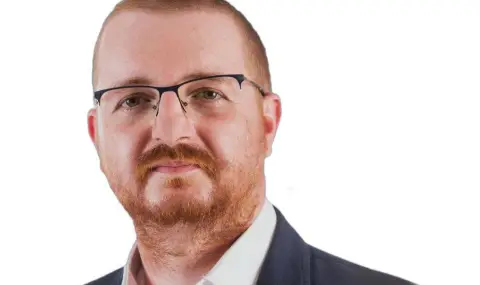 Зам.-председателят на Общинския съвет в Бургас напусна  ПП - 1