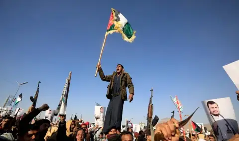 Houthis strike again! Yemeni rebels carry out another deadly attack - 1
