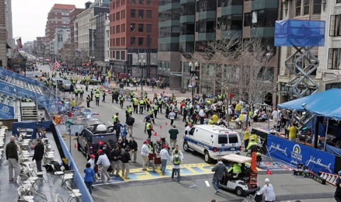 Обама: Случилото се в Бостън е малодушен терористичен акт - 1
