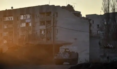 Украйна призна: Руската армия продължава настъплението си край Авдеевка - 1