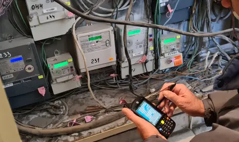 На първо четене: Депутатите отложиха либерализацията на пазара на тока за бита  - 1