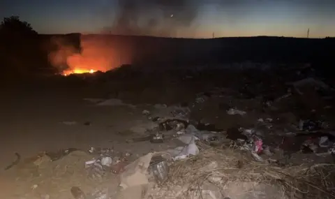 Горя едно от големите незаконни сметища в Монтана