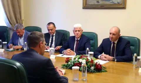 Радев обсъди с Axon възможностите за производството на високотехнологични продукти в сферата на отбраната и сигурността