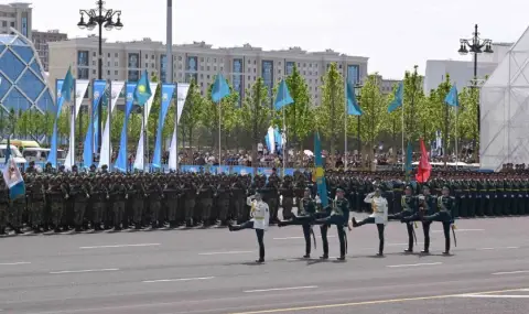 Пищен военен парад по случай 80-годишнина от Великата победа (ВИДЕО) - 1