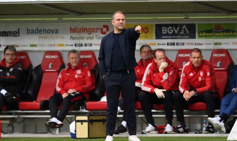 Лапорта иска Ханзи Флик да поеме Барселона - 1