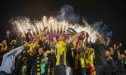 Вижте радостта на Ботев Пловдив след спечелената Купа на България  (СНИМКИ)