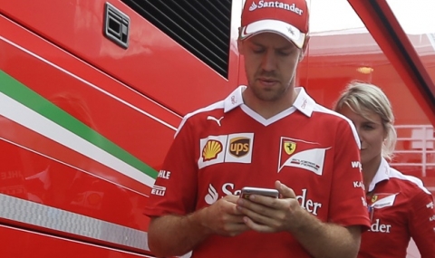 Босът на Ferrari: Фетел трябва да е по-спокоен - 1