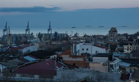 След натиск от САЩ: Киев обеща мир за петрола в Черно море - 1