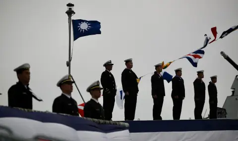 Тайванският министър на отбраната: Страната не се стреми към война с Китай - 1