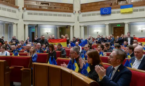 Украинските депутати нямат право да коментират закона за мобилизация - 1