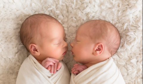 Жена от Саудитска Арабия роди 5 двойки близнаци - 1