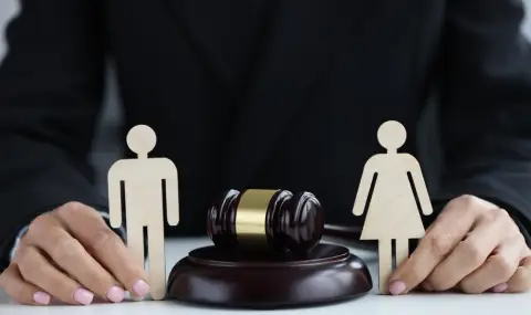 Бракоразводен адвокат разкри двете основни причини за развод - 1