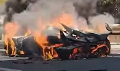 Koenigsegg Jesko изгоря до основи в Гърция (ВИДЕО) - 1
