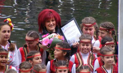 200 деца озариха „Клептуза“ на фолклорен фестивал във Велинград снимка #2