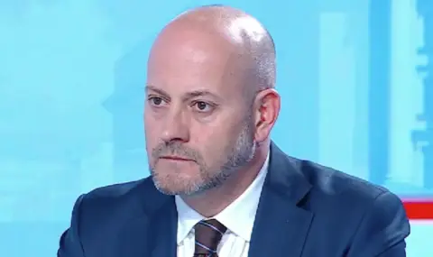 Радан Кънев настоя пред ЕНП за разследване на ареста на кмета на Варна - 1