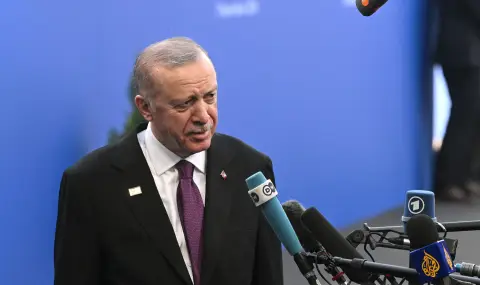 Турция предлага помощ за деескалация на напрежението между Индия и Пакистан - 1