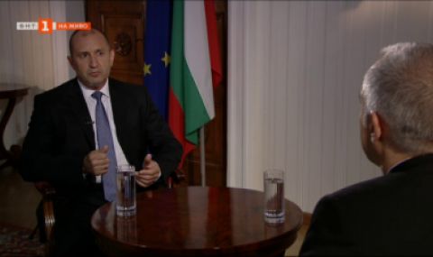 Протестиращите ще бранят Радев от провокатори пред сградата на БНТ - 1