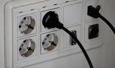 Ремонт може да прекъсне електрозахранването на 13-15 октомври в Плевен, Долна Митрополия, Долни Дъбник, Искър и Гулянци - 1