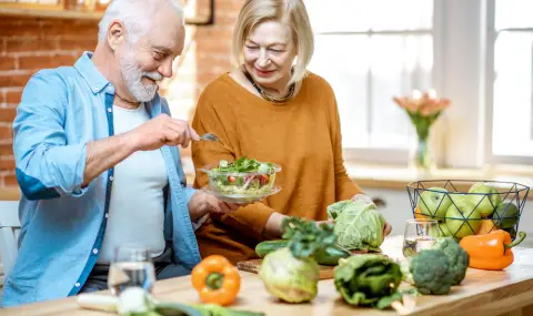 Учени проследиха как диетите влияят на стареенето и продължителността на живота - 1