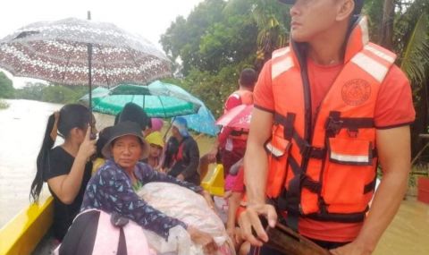 Най-малко 42 души са загиналите във Филипините вследствие на бурята - 1